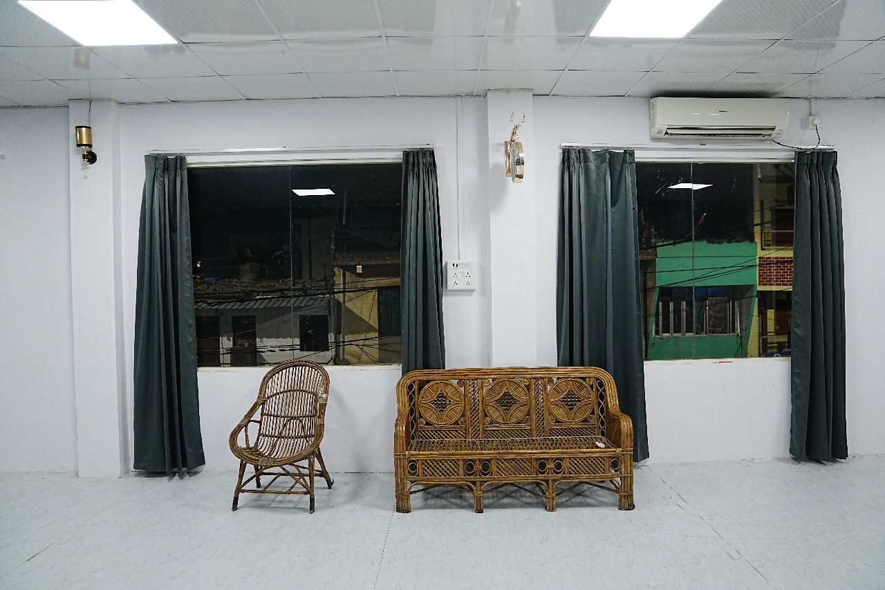 Studio Shot 3
